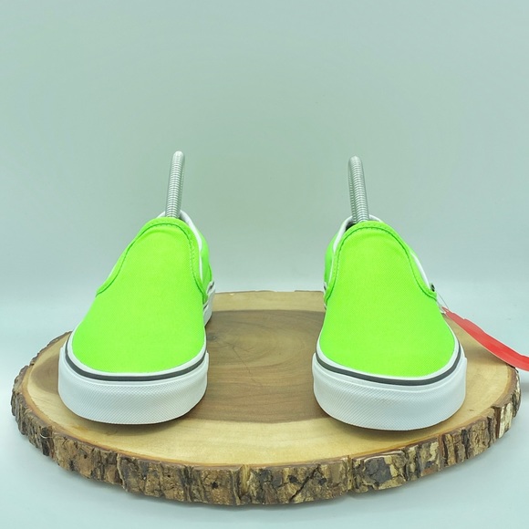 VANS Women’s Neon Green Classic Slip On - Picture 3 of 7